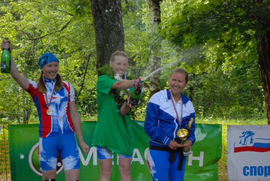 Подиум полностью заняли! redBike cup-ll, Смоленские холмы-2 июня, 2012